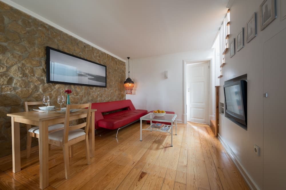 Flores Apartment