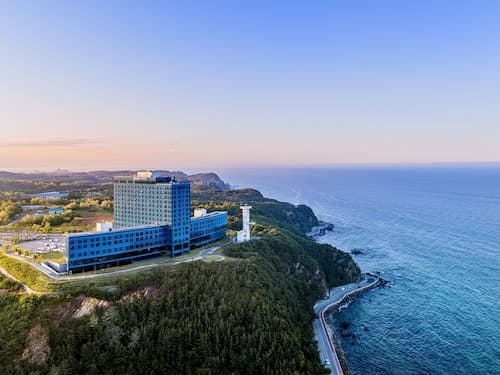 Hotel Tops 10