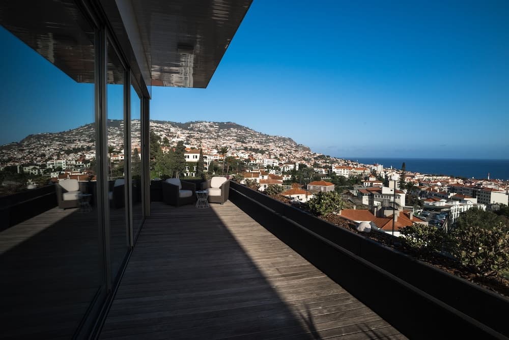 ARTS IN Penthouse Apartments Til Sol