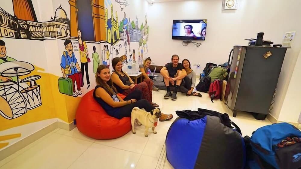 New King by Backpackers Heaven