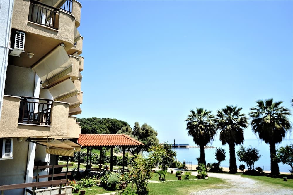 Pension Karvounoskala