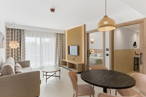 Aquasol Aparthotel