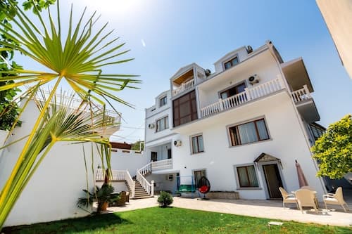 Elia Palace Hotel