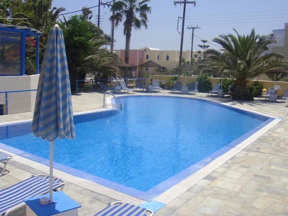 Avra Hotel