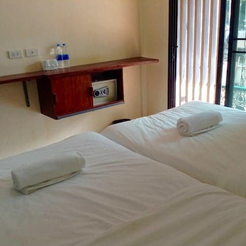 BC guesthouse Si Phraya