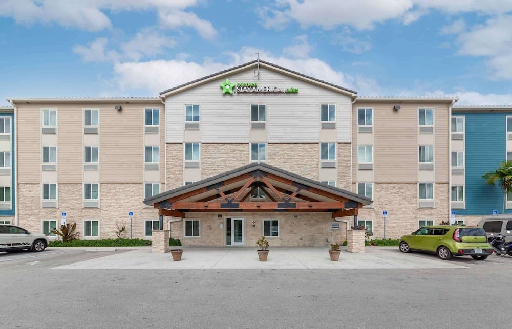 Extended Stay America Select Suites Deerfield Beach