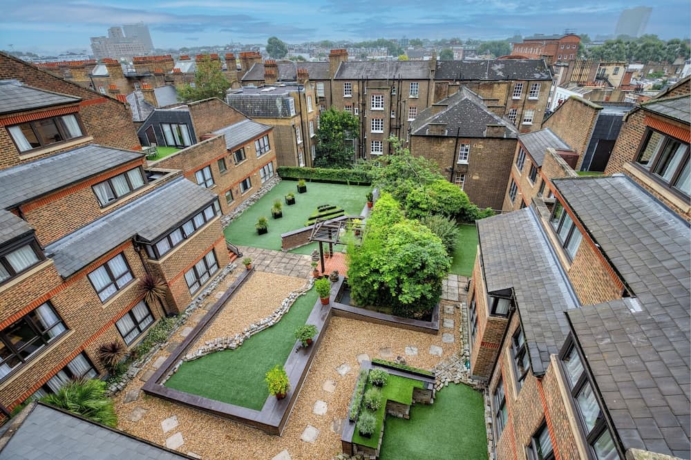 Monarch House Serviced Apartments