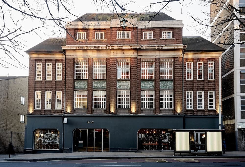 Green Rooms - Hostel