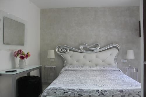 B&B Xenia