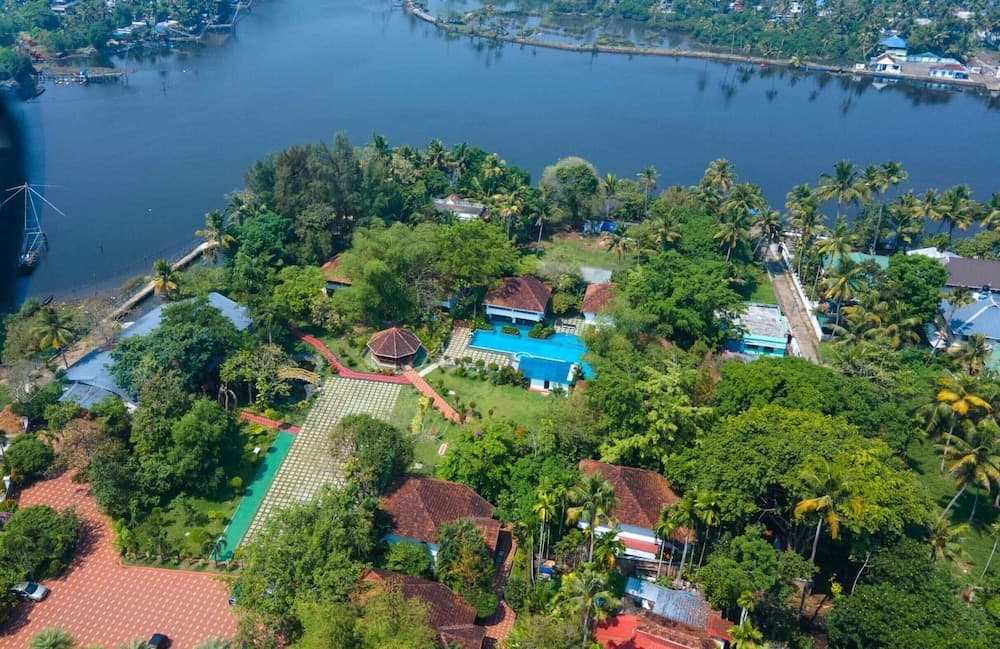 Nihara Resort And Spa