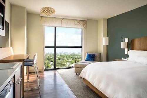 Element by Marriott Fort Lauderdale Downtown