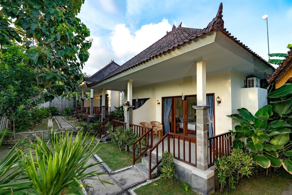 Pemuntalan Guesthouse by WizZeLa