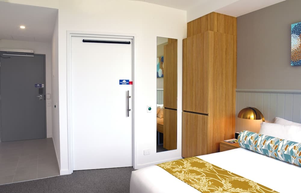 Engellilere uygun banyo