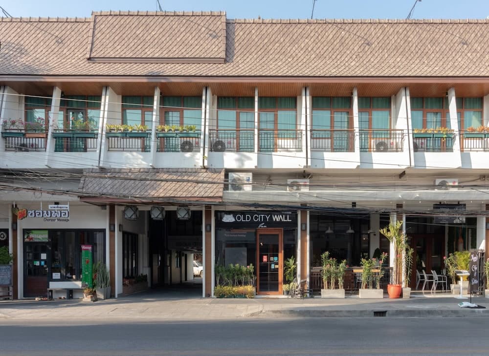 The Old City Wall Inn