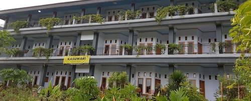 Kasuwari Hotel