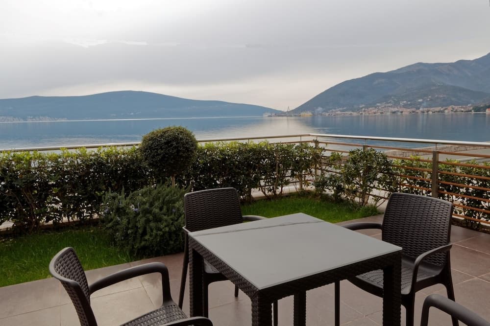 Jelena Vile & Apartments