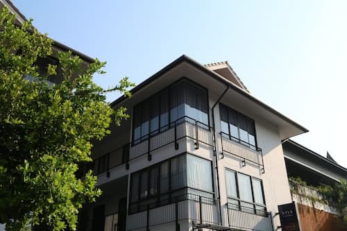 VIYA Lodge