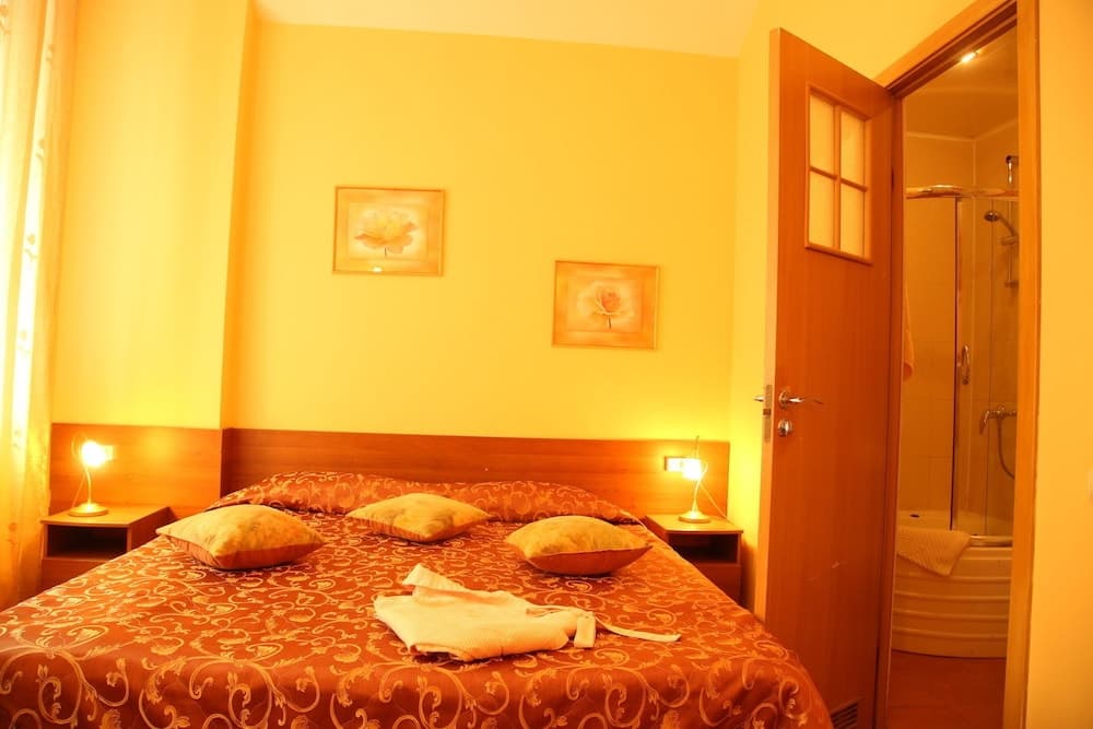 Guest Rooms Nevsky 150