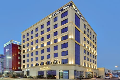 Full Moon Hotel