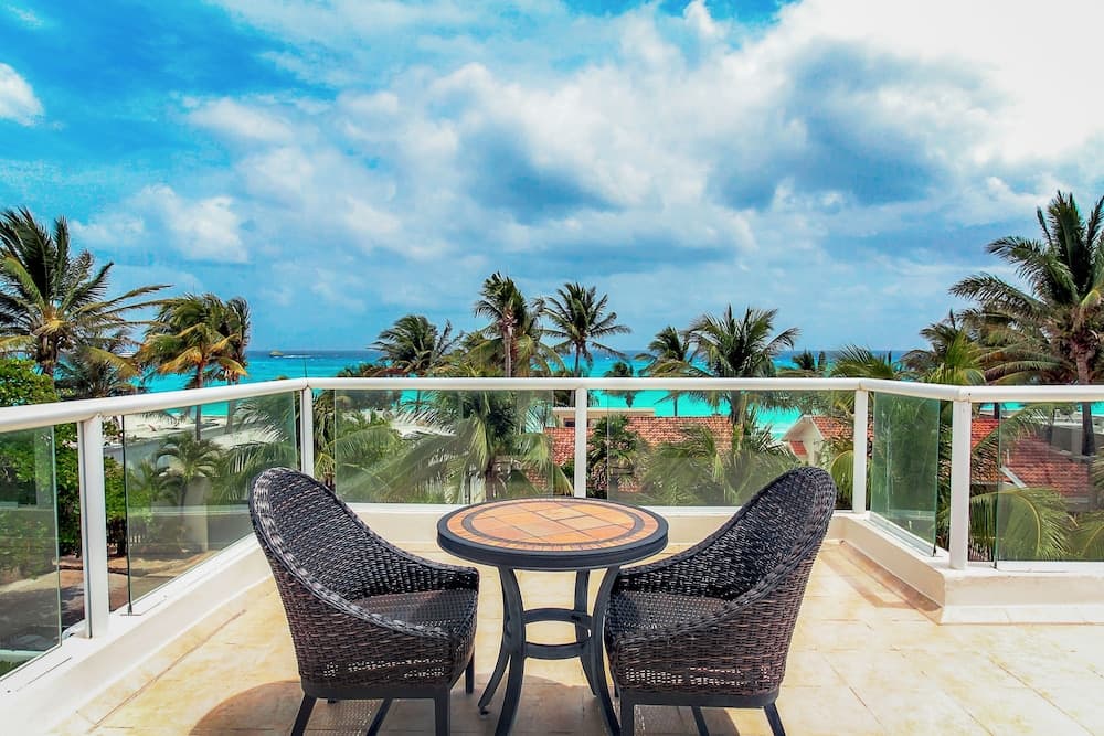 Vista del Mar by NAS