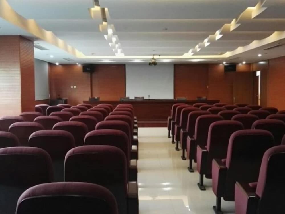 Toplantı salonu/imkânları