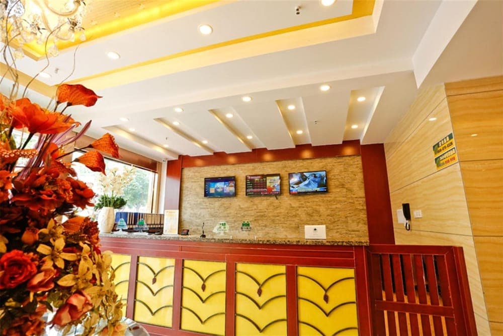 GreenTree Inn Wuxi New District North Changjiang Road Jincheng Road Express Hotel