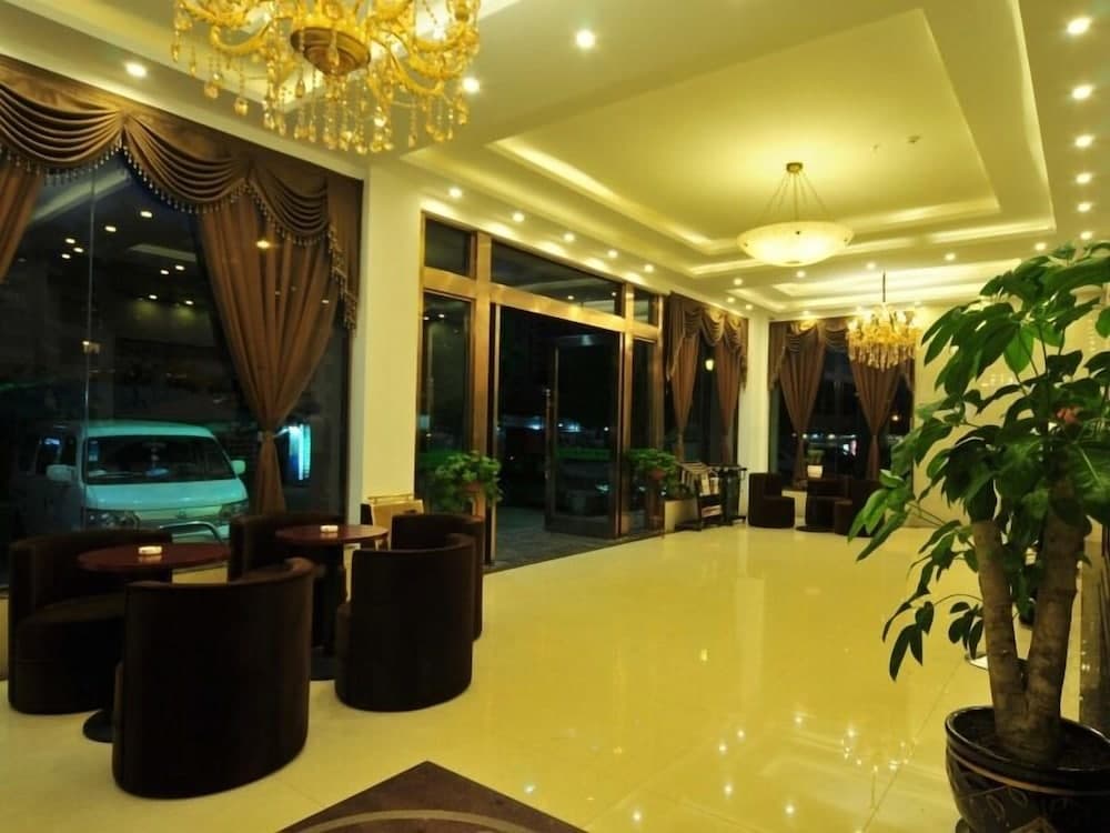 GreenTree Inn Kunming Chenggong University City HSR Station Shilin Street Express Hotel