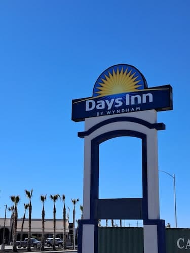 Days Inn by Wyndham Safford, AZ