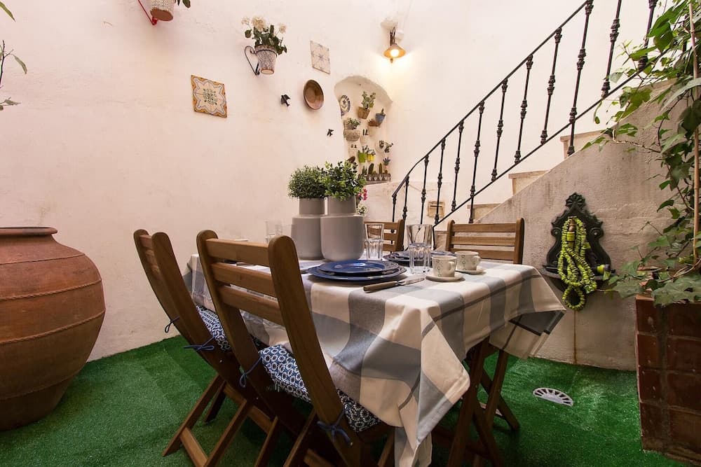 Bairro Alto Vintage by Homing