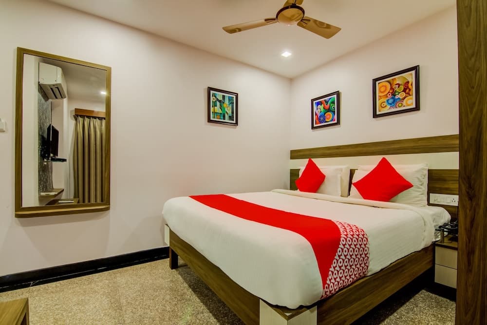 Capital O 10823 Pratibha Grand