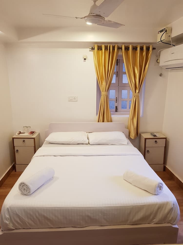 Marquito's Guest House