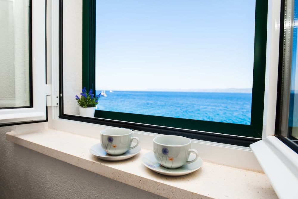 Luxury Seaside Apartments