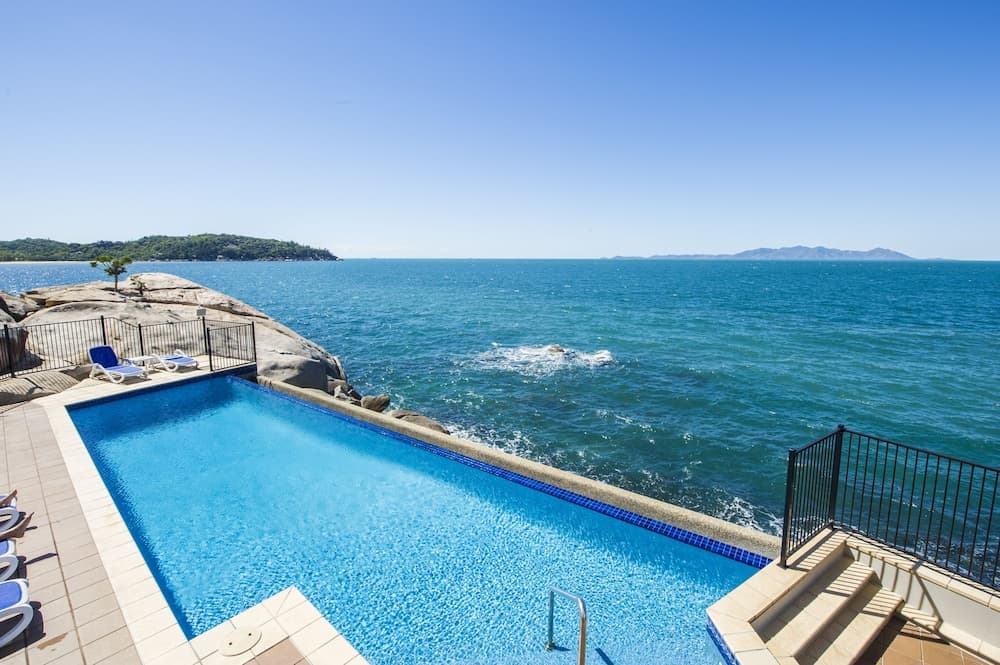 1 Bright Point Apartment 5102