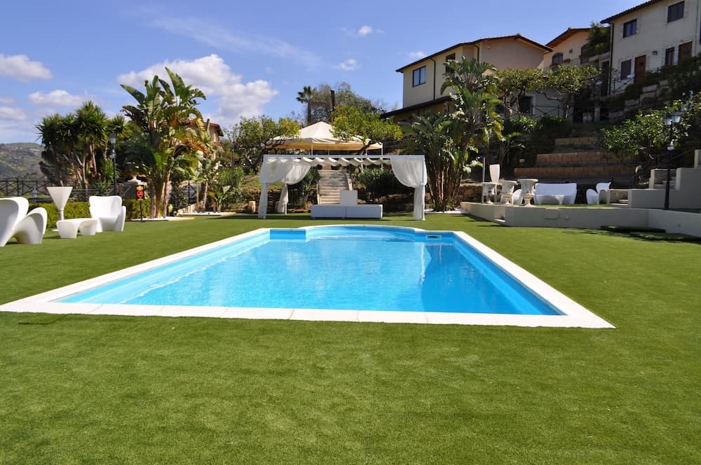 Villa Martius