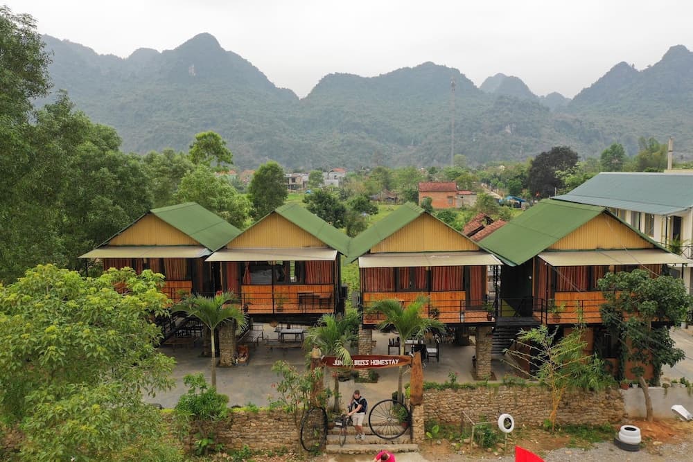 Jungle Boss Homestay