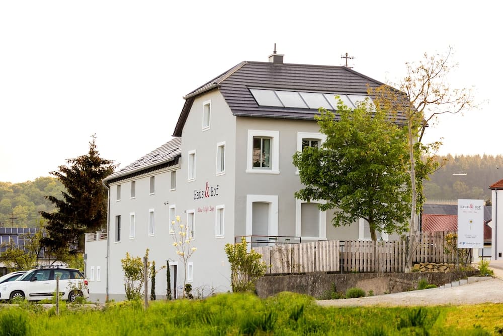 Haus & Hof