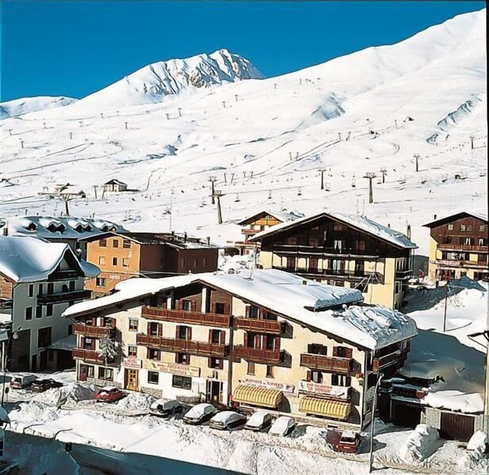 Hotel Edelweiss