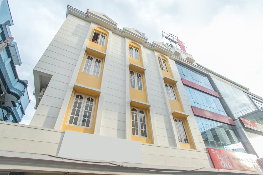 OYO 8501 Abhimaani Comforts