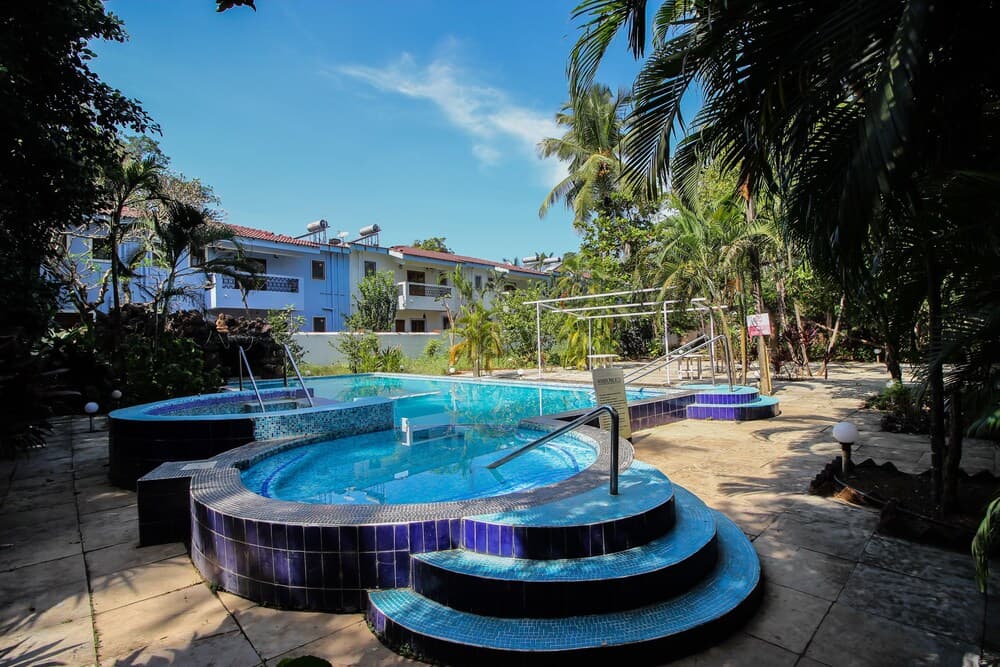 OYO 10401 Home 4BHK Villa Assagaon