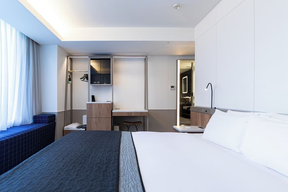 HOTEL THE FLAG Shinsaibashi