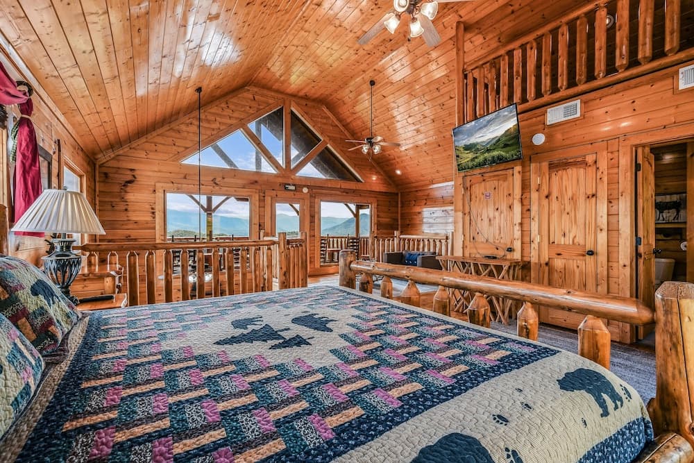 Extravagant View 3 Bedrooms 3 Bathrooms Cabin