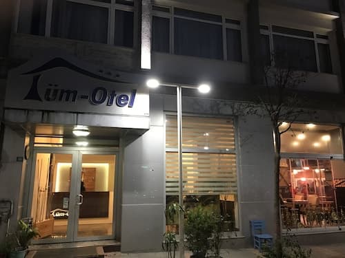 Tüm Otel