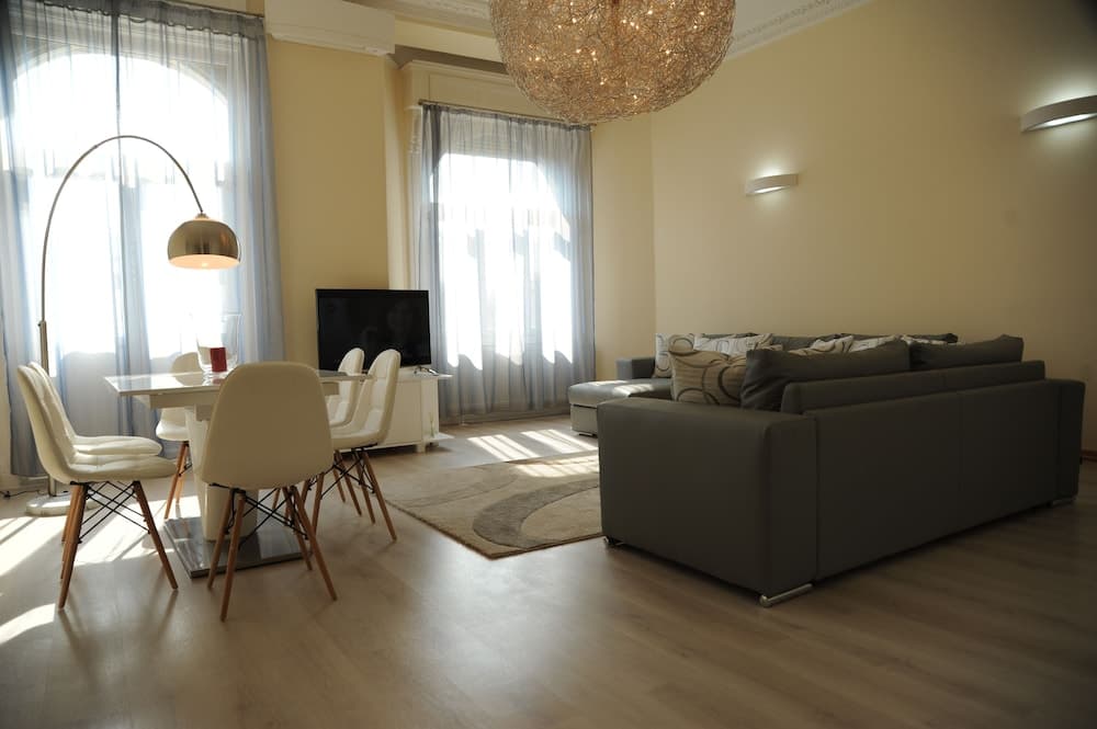 Budapest Easy Flat - Basilica Lux