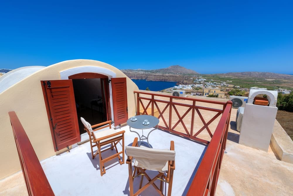 Aspalathos Suites