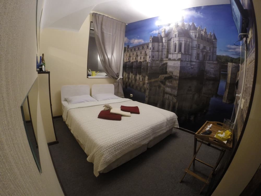 Zhukovskogo 14 Mini Hotel