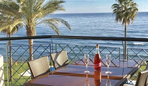 MI CAPRICHO C16 Luxury apartment on the beachfront