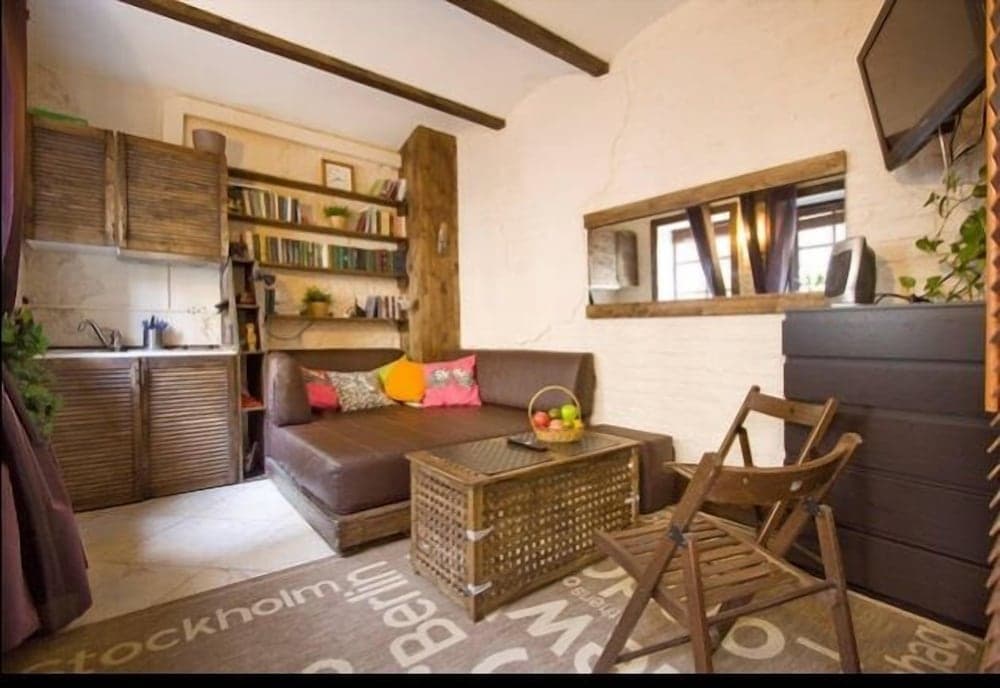 Apartment on Kovenskiy