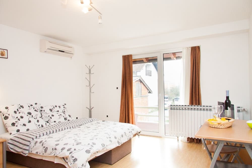 Rooms Garden Zagreb Airport