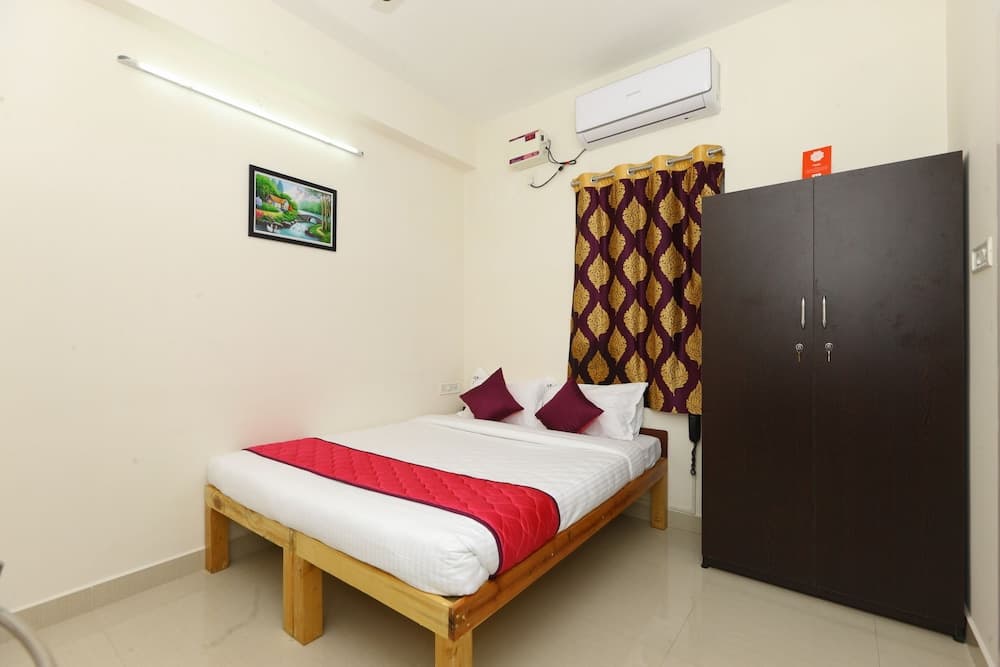 OYO 9260 Olive Castles Inn