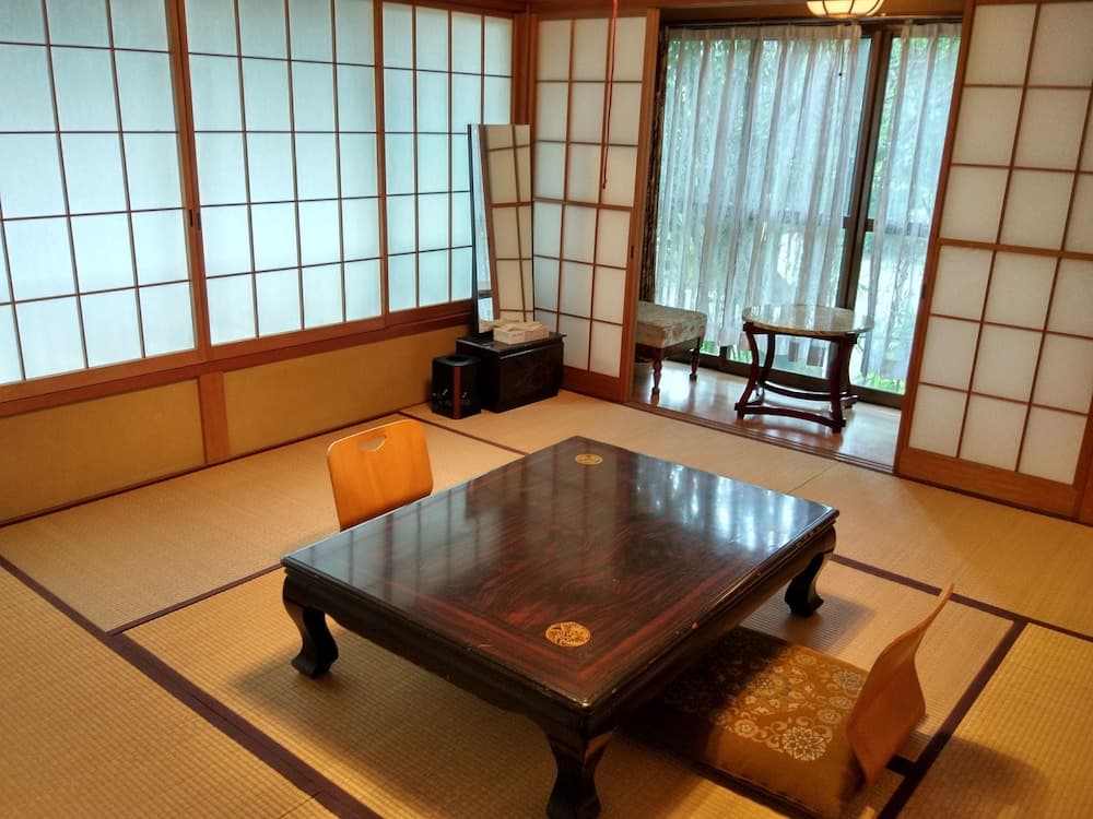 Hakone Miyagino House